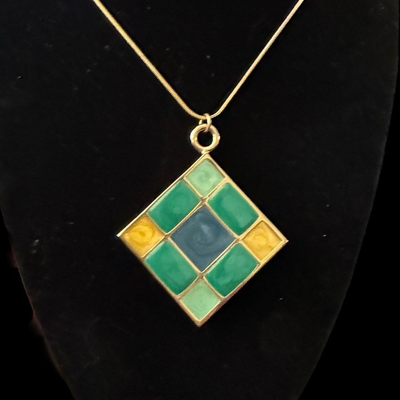 Vintage Women’s Gold Tone Enamel Pendant Coastal Blue Retro Chic Snake Chain 24” - Picture 2 of 7